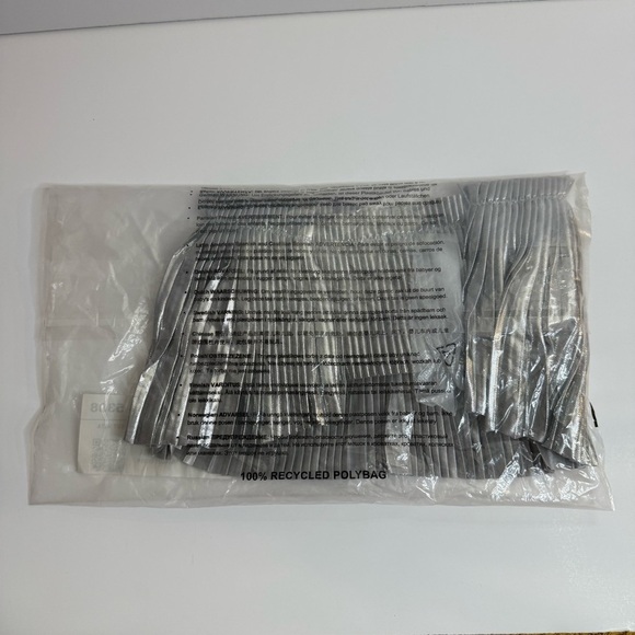 New Savage x Fenty Pleated Lamé Bandeau Spaced Out Metallic Silver Bralette - Picture 5 of 5